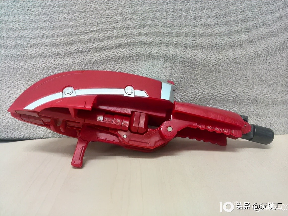 擎天柱电影版ls03玩具,03岁的玩具