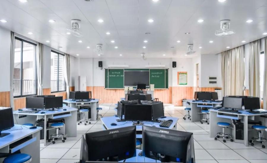 长岭居小学升初中,长岭居小学在黄埔区的排名