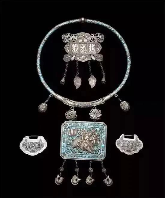 长命锁起源于中国历史上,长命锁中国式护身符