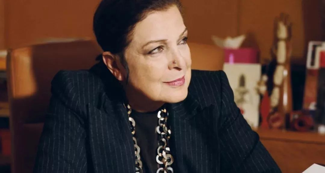 爱马仕最新的橱窗设计,手工制作的梦幻艺术空间