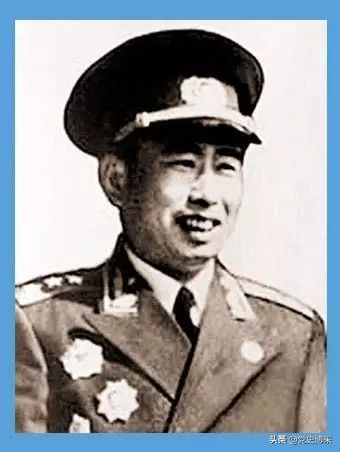 五大中央局书记进京，尤以高岗位高权重，“五马进京，一马当先”之说是否准确？