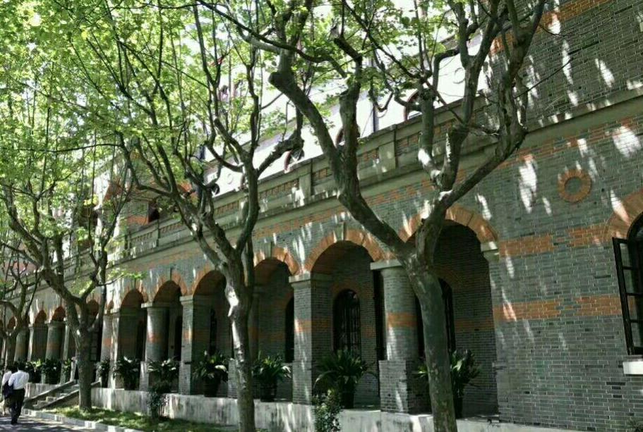 口腔医学专业未来就业如何,口腔医学专业的前景