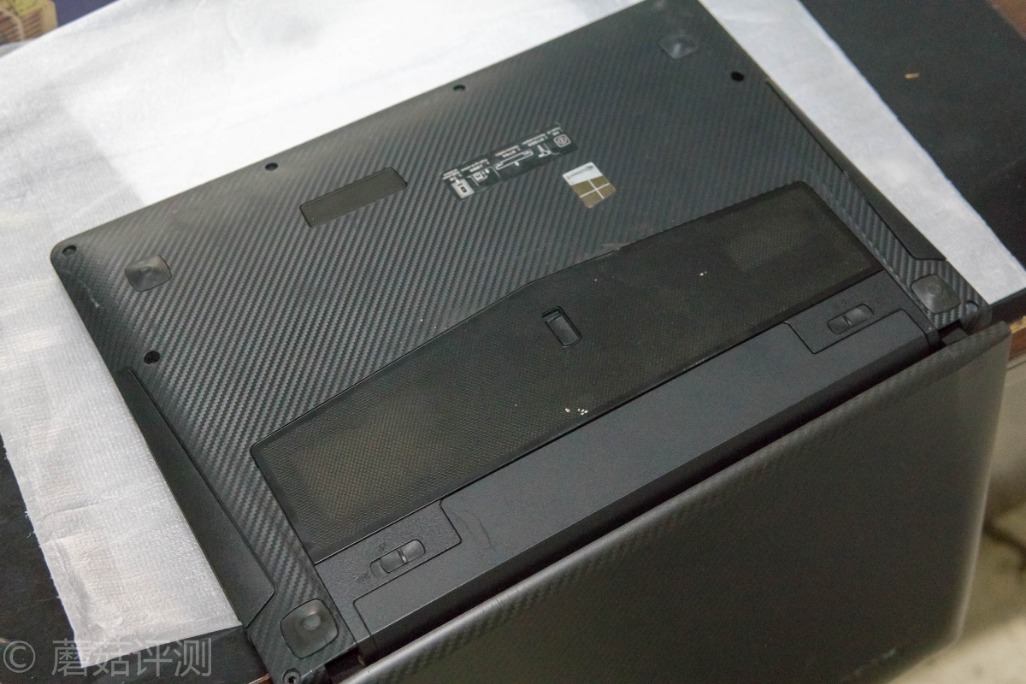 转轴断了维修多少钱,联想y400拆散热铜导管