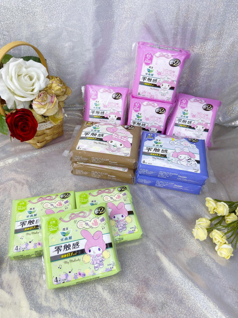 乐而雅日用卫生巾25cm,乐而雅零触感迷你卫生巾17cm