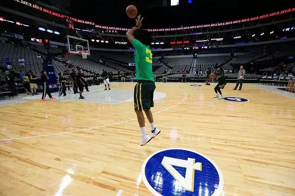 这项球场大爷集体狂欢的联赛，要靠拢NBA还想走向全世界