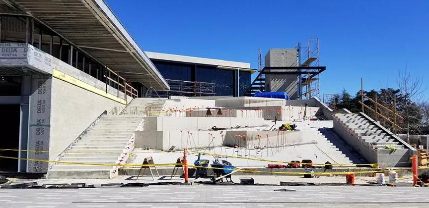 一波优雅的高差处理，漂亮