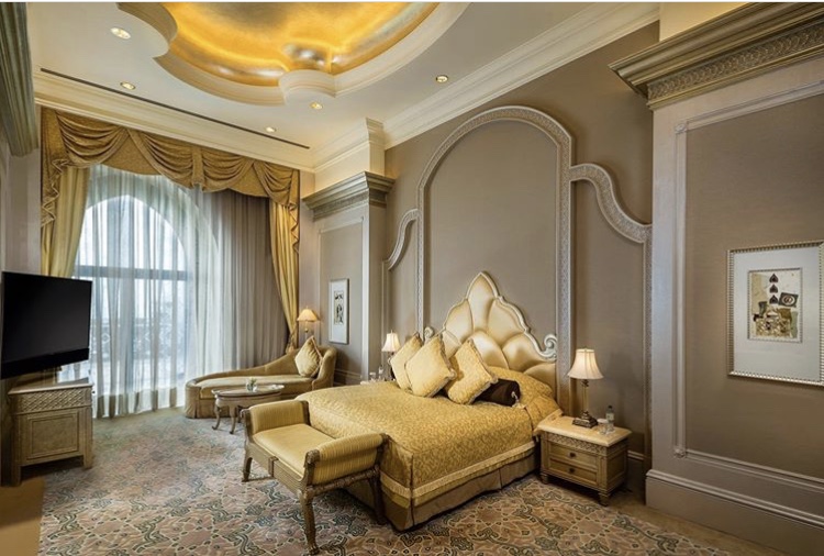 世界唯一8星级宾馆,最梦幻浪漫野奢酒店