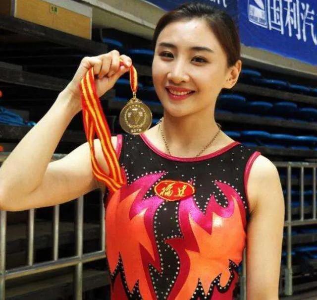 中国体坛各大项目里的美女，你们认为花魁是谁？