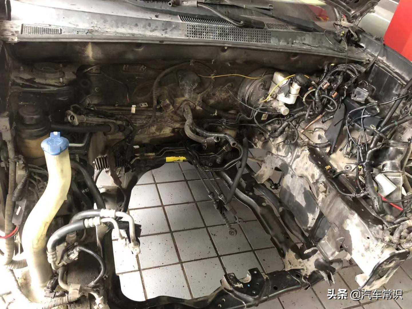 途胜行驶过程中加油没反应,现代途胜5万公里发动机漏油