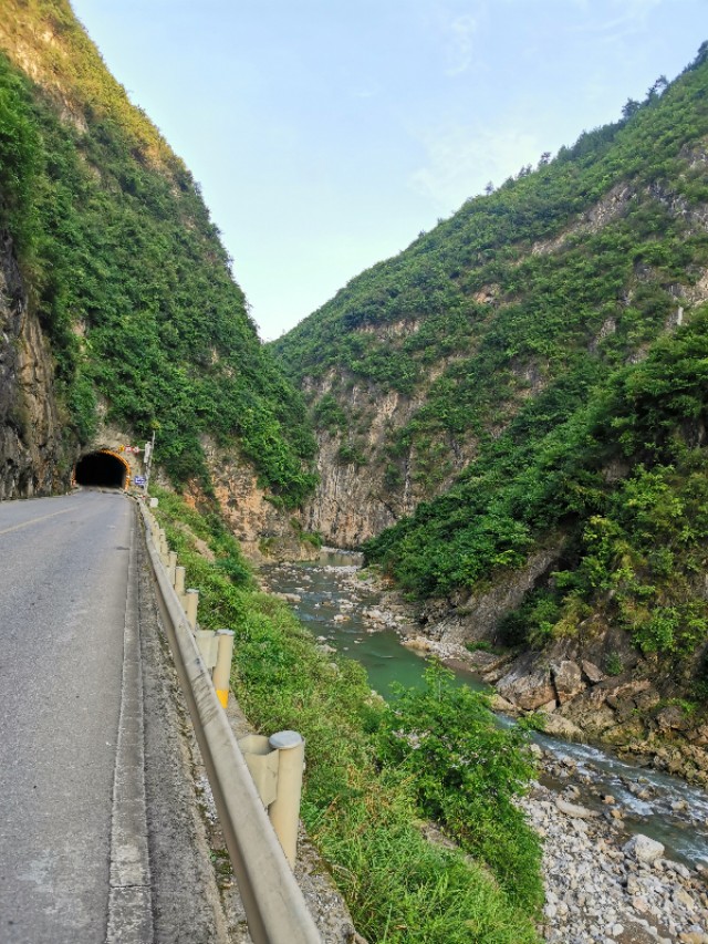 大阳v锐150和豪爵vr150e对比,豪爵vr150e踏板测评