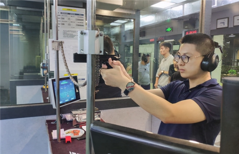 中国有实弹玩枪的地方吗,中国禁枪什么地方可以玩