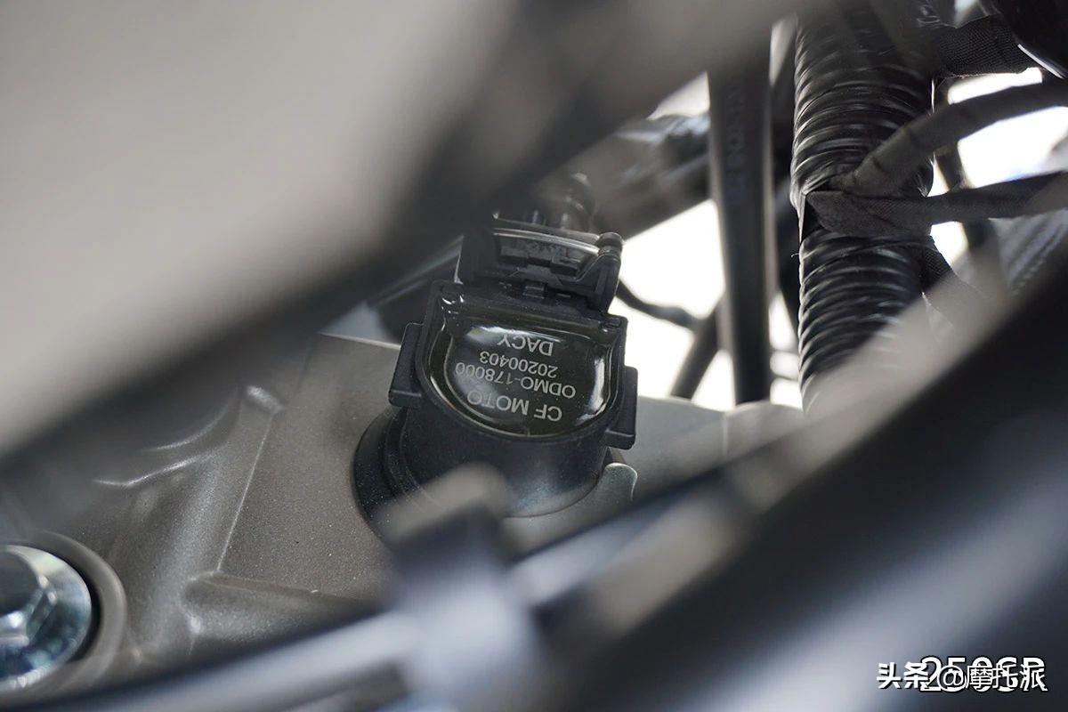 豁车有理，拆车无罪：GPR150灵魂对决250SR