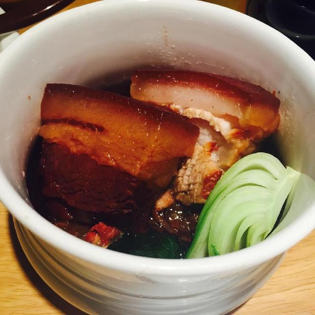 苏轼痔病是什么,苏东坡治痔疮诗