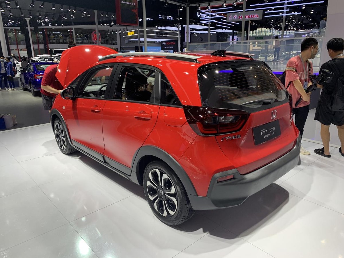 家用小款省油车型飞度需要多少钱,小型本田飞度价格和油耗