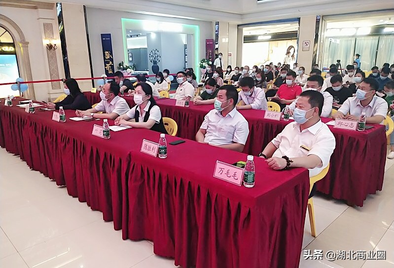 联手农商行推出低息*款贷**,金鑫集团再添新举措为商户纾困