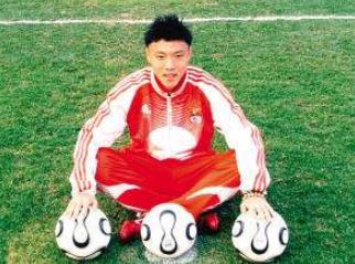 于大宝用脑子顶球,于大宝保护性策应