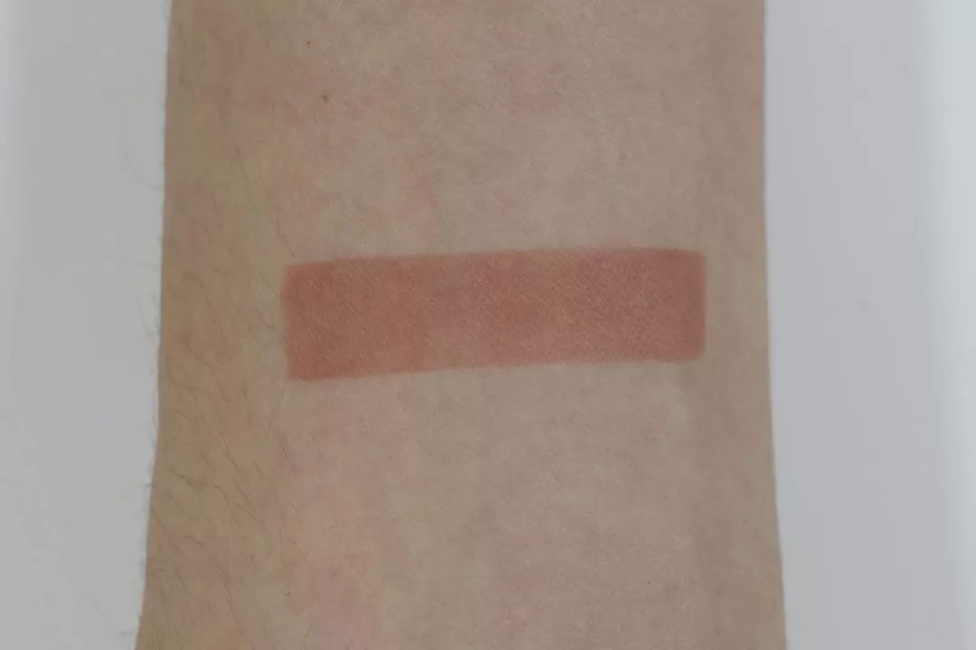 手残党化妆肿眼泡,眼妆教程单眼皮肿眼泡如何画眼妆