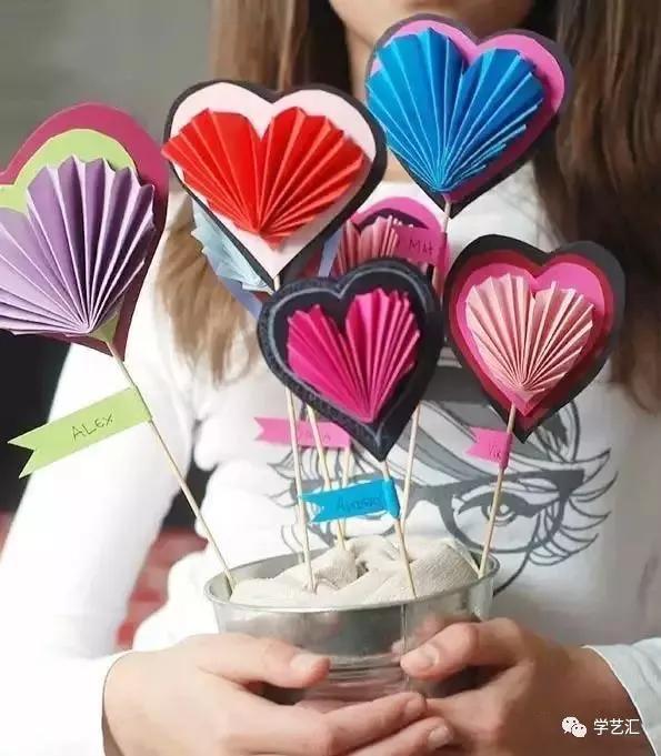 有没有给老师做的教师节的手工,教师节礼物手工制作花束超简单