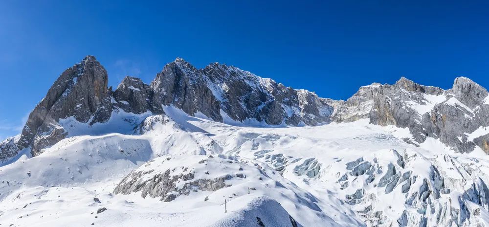 丽江是一个让人念念不忘的地方,丽江一个充满诗情画意的地方