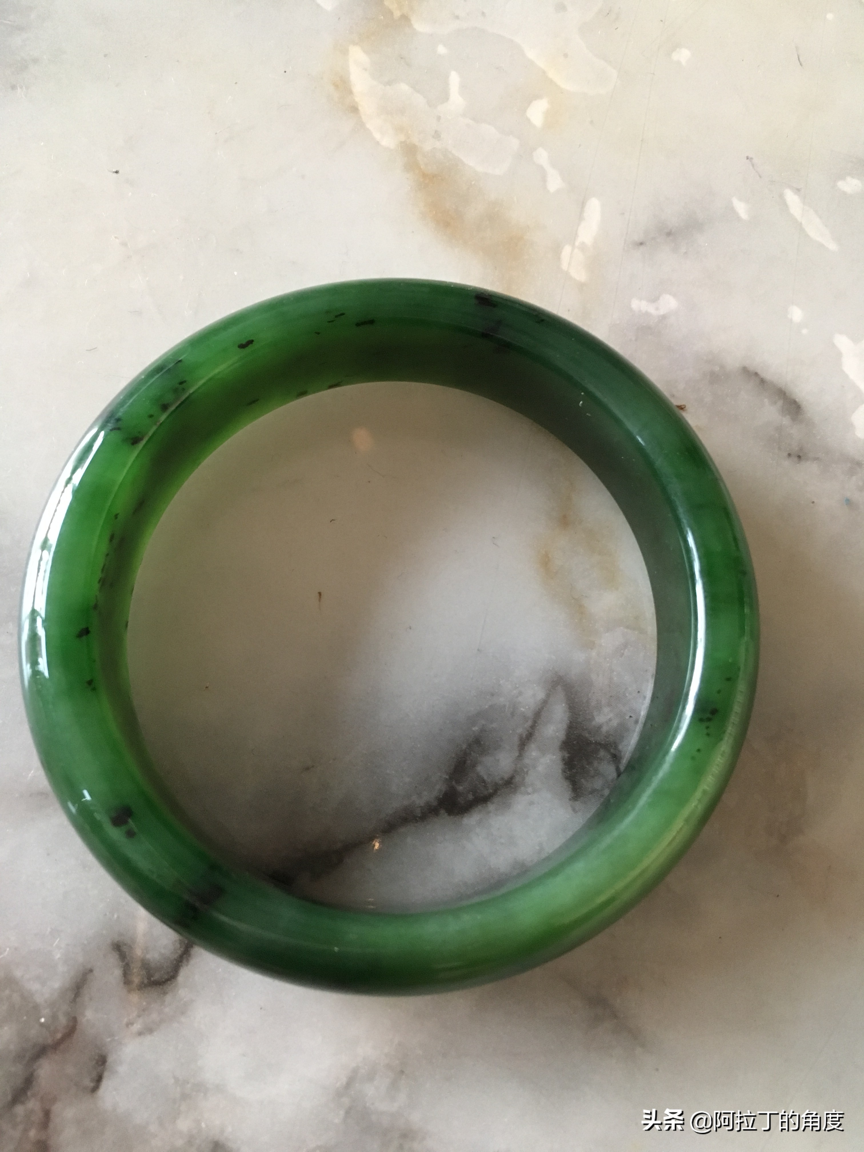 和田玉青海玉俄料韩料怎么区别,和田玉俄罗斯玉青海玉的区别