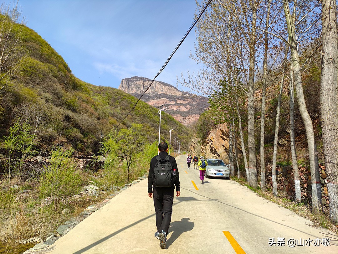 从石家庄到邢台，寻找大自然的鬼斧神工，爬上半个瓮，羞羞阴阳山