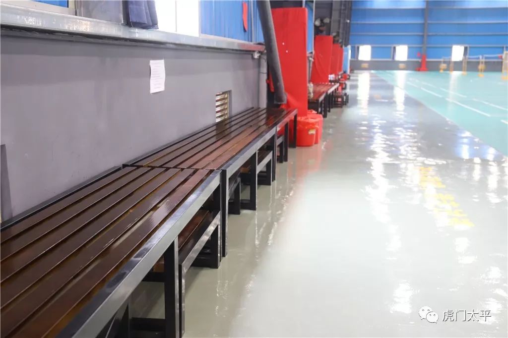 10000平室内游戏厅,居家室内羽毛球场地