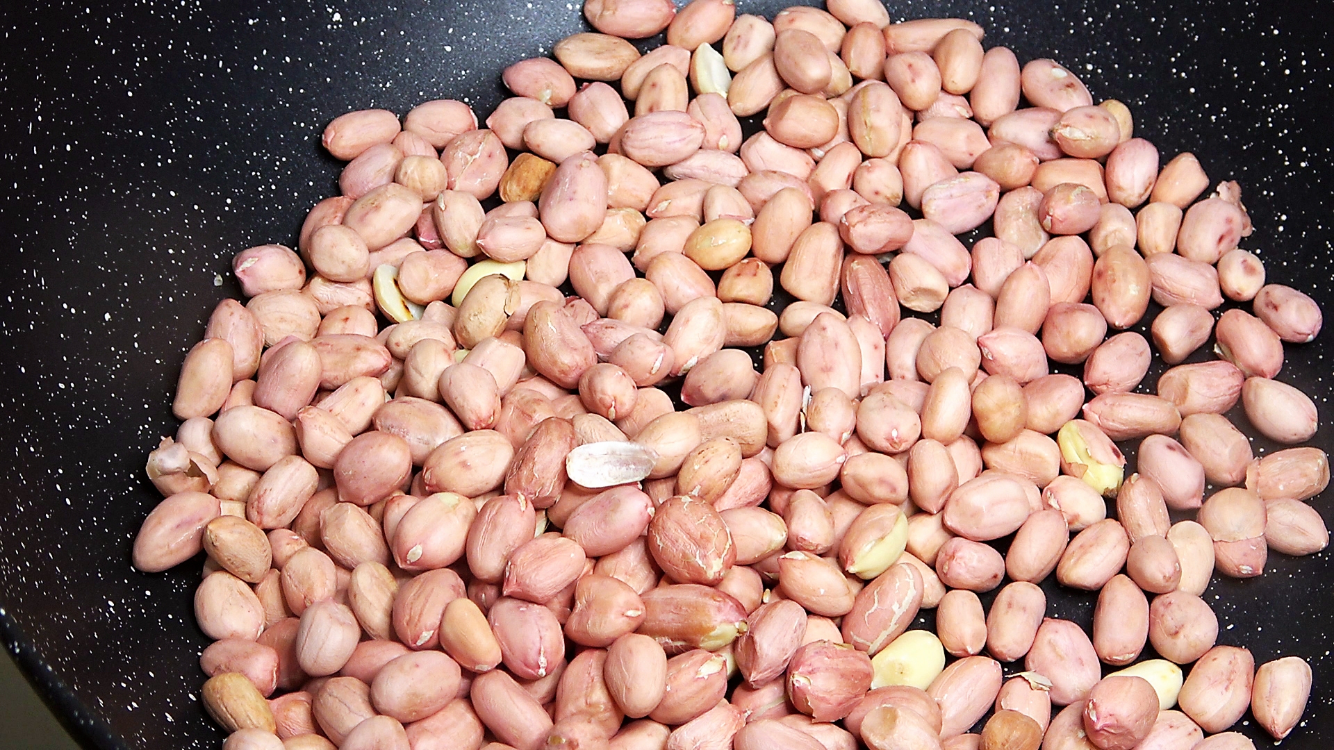 芝麻花生糖不用买，大厨教你在家做，简单易学，香甜酥脆不发硬