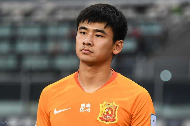 中国足协最严限薪令即将发布,违者重罚足协出台最严限薪令