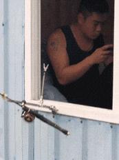 搞笑gif趣图姑娘有话好好说别动手,开心一刻gif搞笑动图