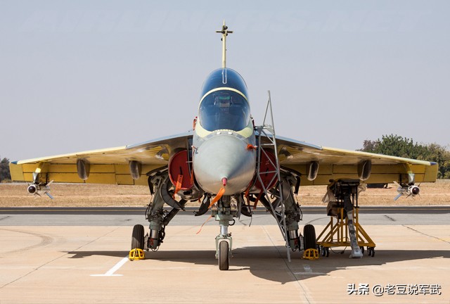 lca光辉战机舰载版,印度lca光辉战斗机气动设计浅析