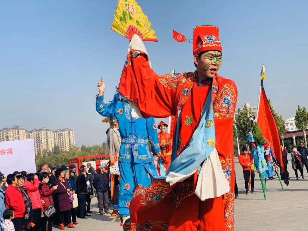 吴桥杂技非遗表演团队,吴桥杂技艺术节每几年举办一次