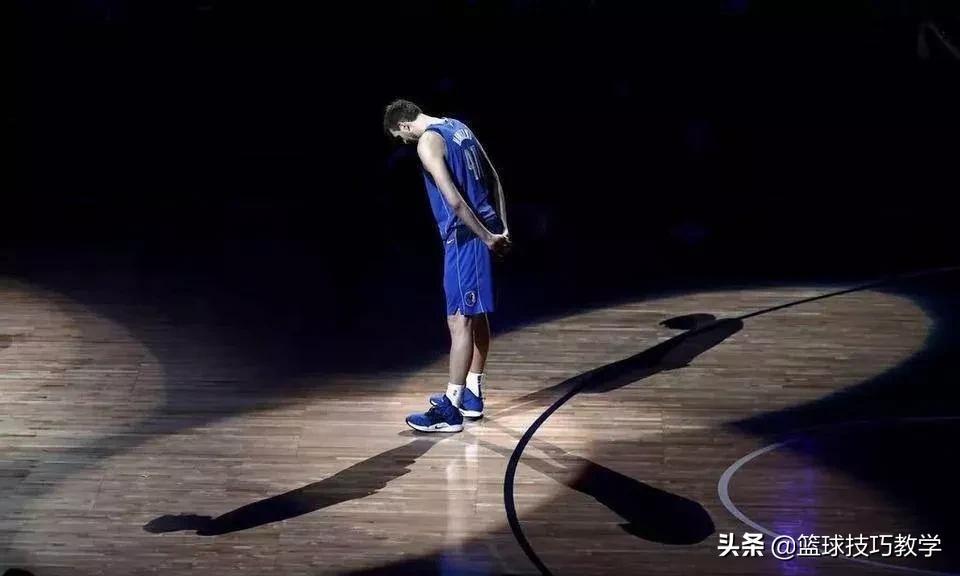 库里7库里上脚配色,库里7穿捍卫主场配色球鞋