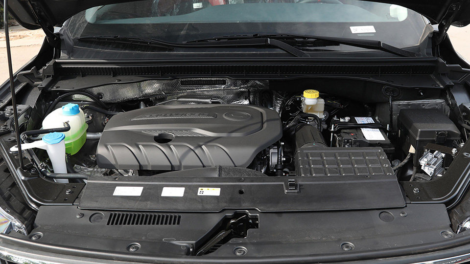 新款广汽传祺gs4性能方面怎么样,独家全新传祺gs4实车来了了解一下