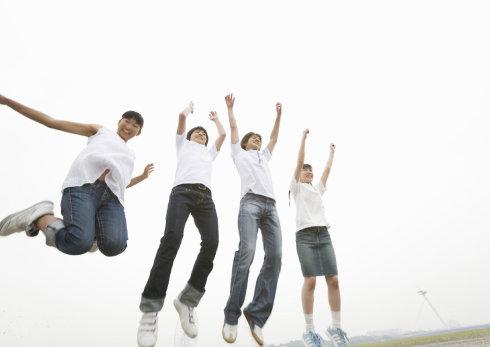 大家宝宝身高都是多少了,现在的孩子身高为什么那么高