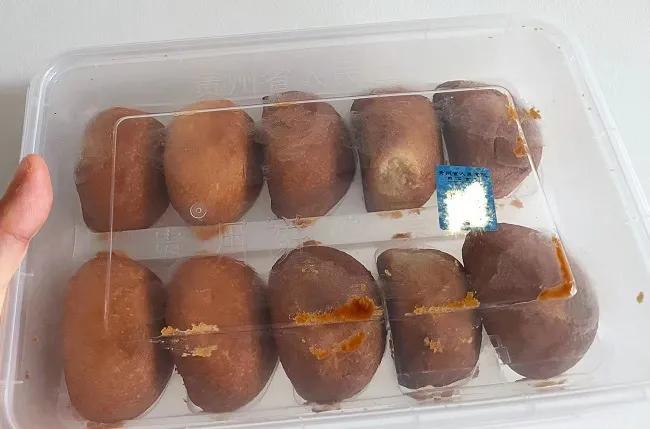 高价还断货的宇宙月饼、排长队买的医院月饼：中秋不宜