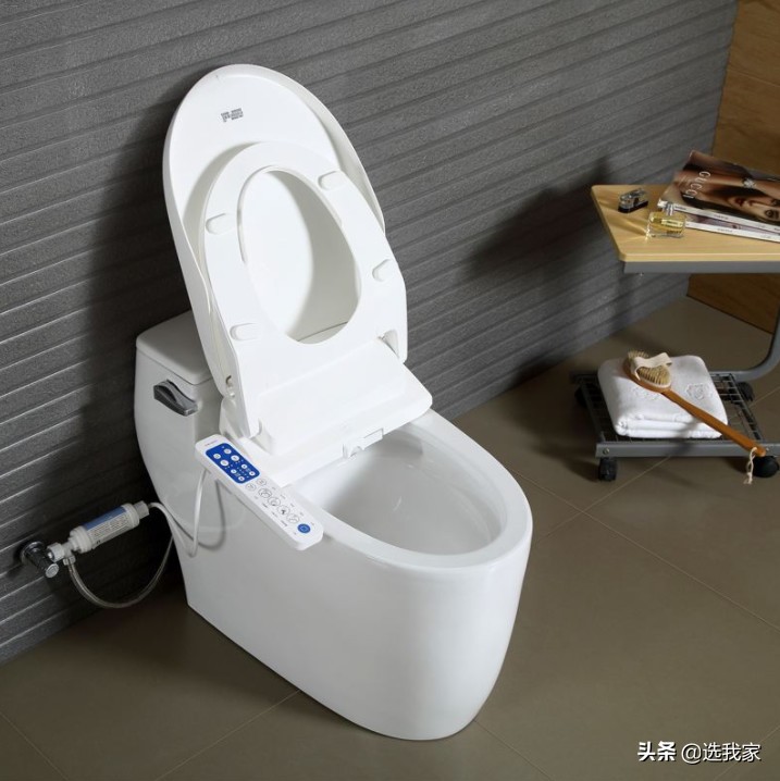 智能马桶可以治便秘痔疮，你们不知道吗？