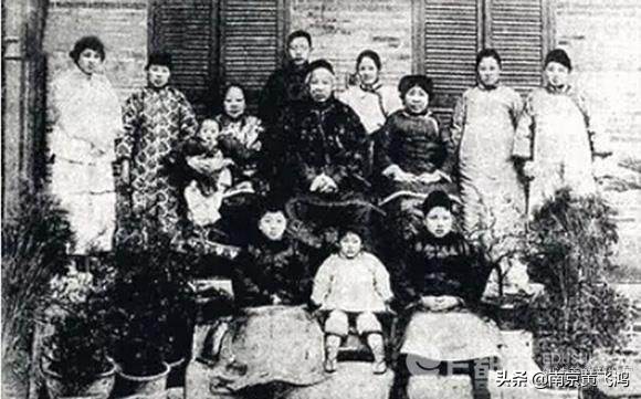 豪游世界转三圈，还赚了一大笔，这个牛人怎么做到的？