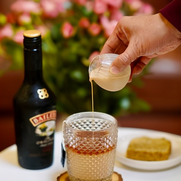 百利甜情人花样做法,百利甜怎么喝好喝