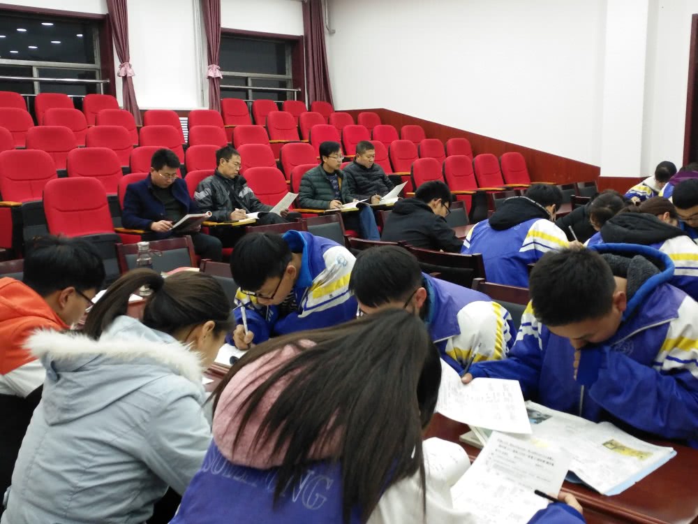 高三学生上课打瞌睡是什么原因,高三学生一直打瞌睡怎么办