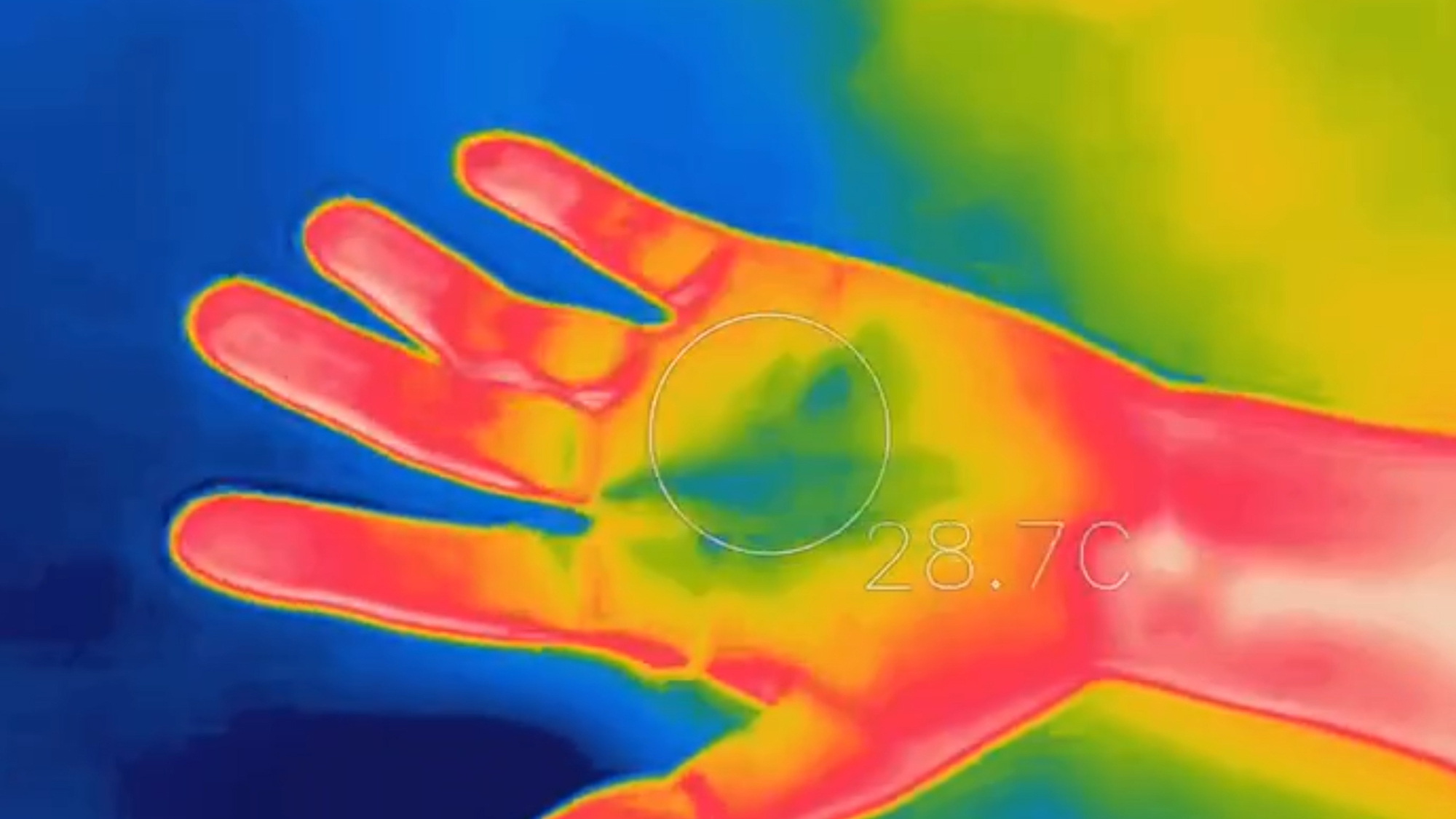 夜里翻身被冻醒?这床来自日本的黑科技毯子,不插电就能升温9℃