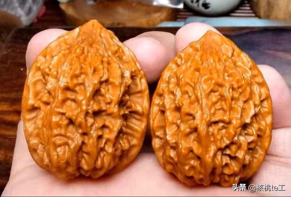 龙骨鸡心核桃是什么品种,文玩核桃鸡心属于什么品种