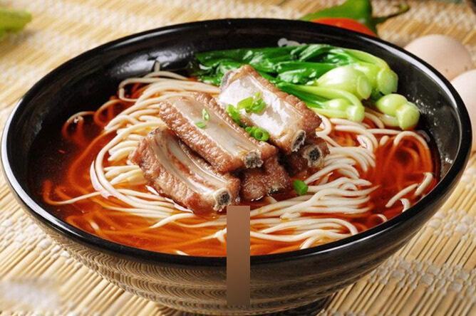 青岛十大特色类小吃,品尝青岛十大特色小吃