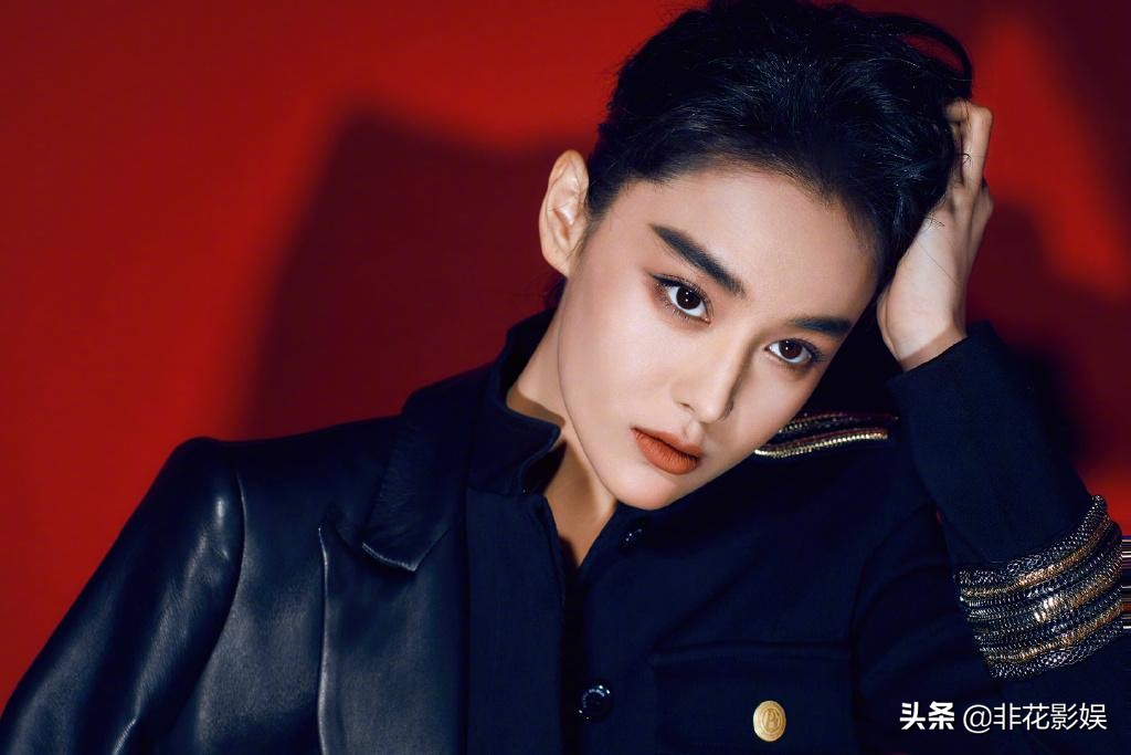 张馨予产后久违晒自拍气色红润,张馨予产后难得晒自拍气色好