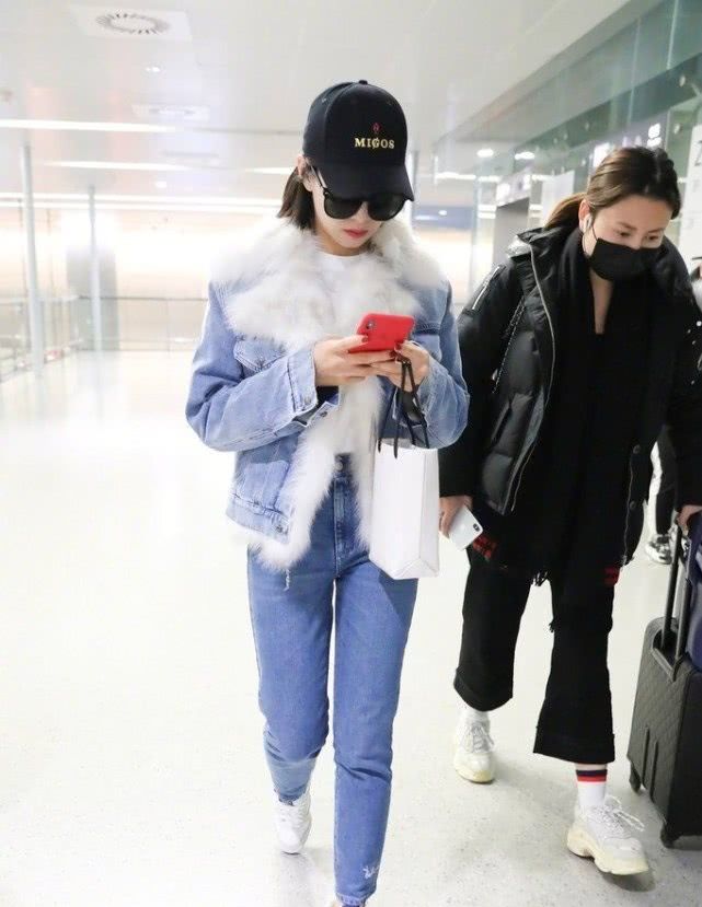 杨超越时尚服装仙气,杨超越可爱风穿搭