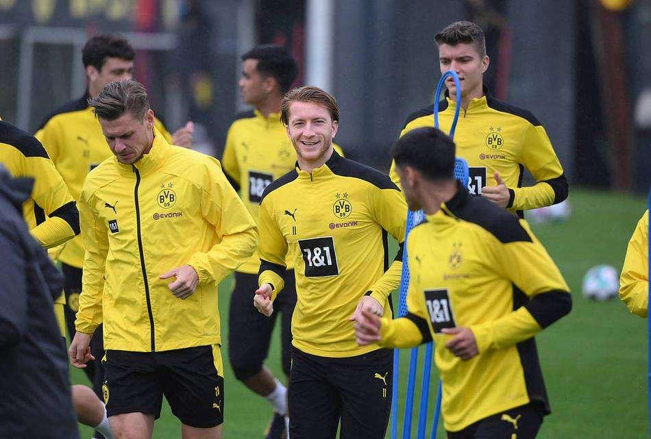 多特欧冠决赛后向曼联求购桑乔,桑乔从曼城转会多特蒙德转会费