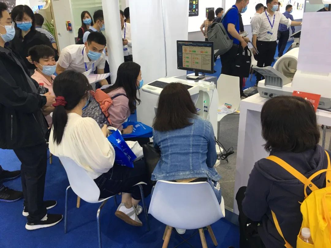 东华原医疗CMEF回顾：三十年峥嵘岁月，拥未来奋勇前行