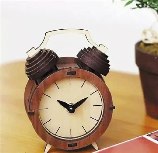 整天发困没精神瞌睡多是怎么回事,突然困睡一会就精神了