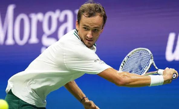 大坂直美红土表现,大坂直美爆冷无缘八强