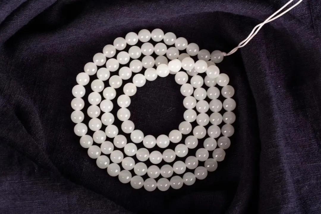 文玩菩提多宝手串,上档次的多宝手串怎么搭配