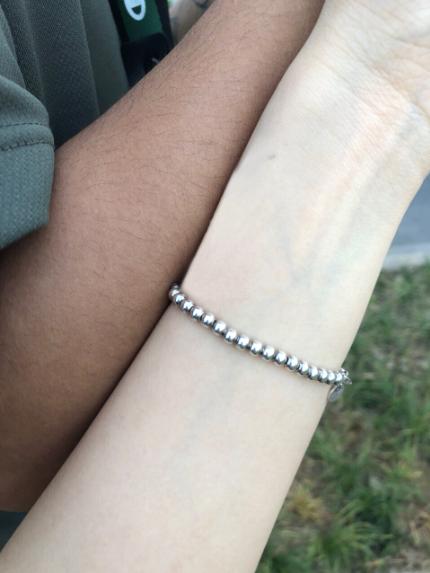 长期涂身体乳会长毛吗,长期涂身体乳对比照